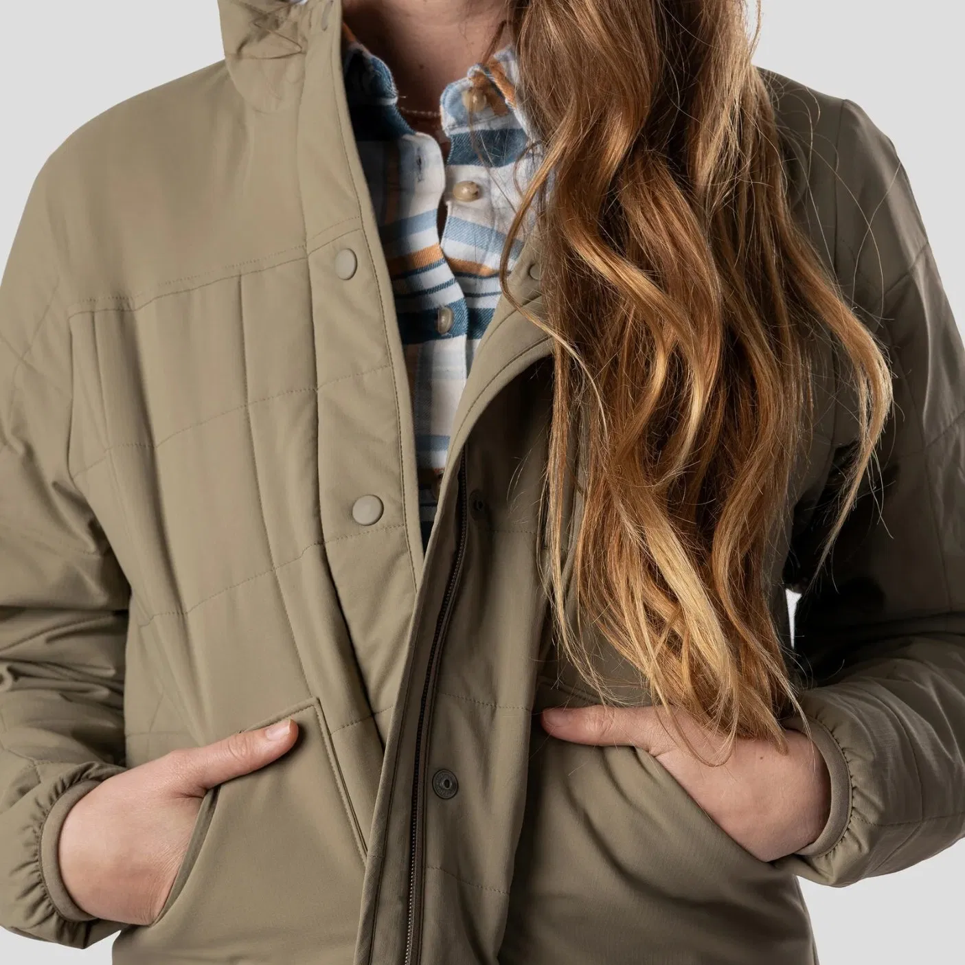 Womens Warm Quilted Jacket ODM OEM Insulated Outerwear with Custom Size Available Fish Jacket Quick Dry Moisture Wicking OEM