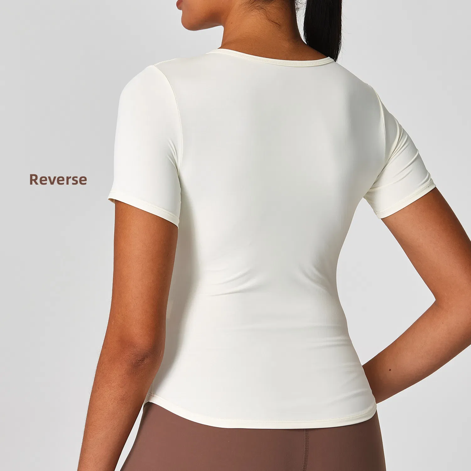 Stretchy Gym Wear Yoga Top Wear Moisture Wicking Crew Neck Fashion Clothes