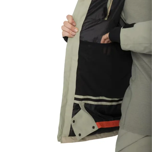 Ski Jacket Detail 14