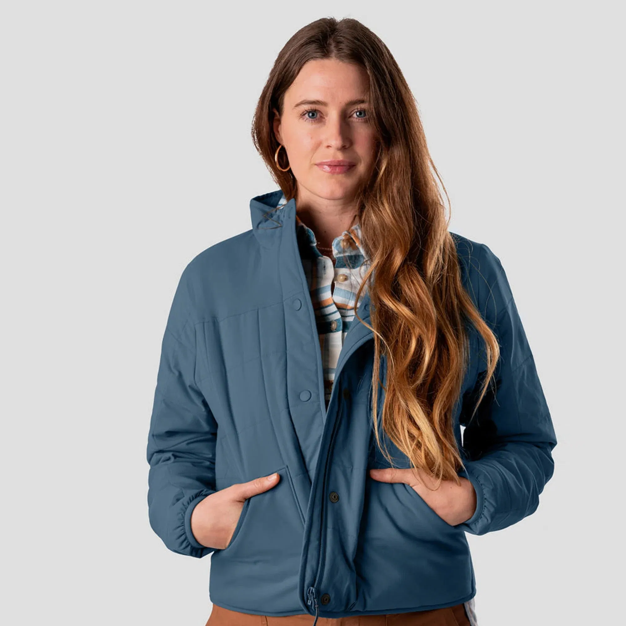 Womens Warm Quilted Jacket ODM OEM Insulated Outerwear with Custom Size Available Fish Jacket Quick Dry Moisture Wicking OEM