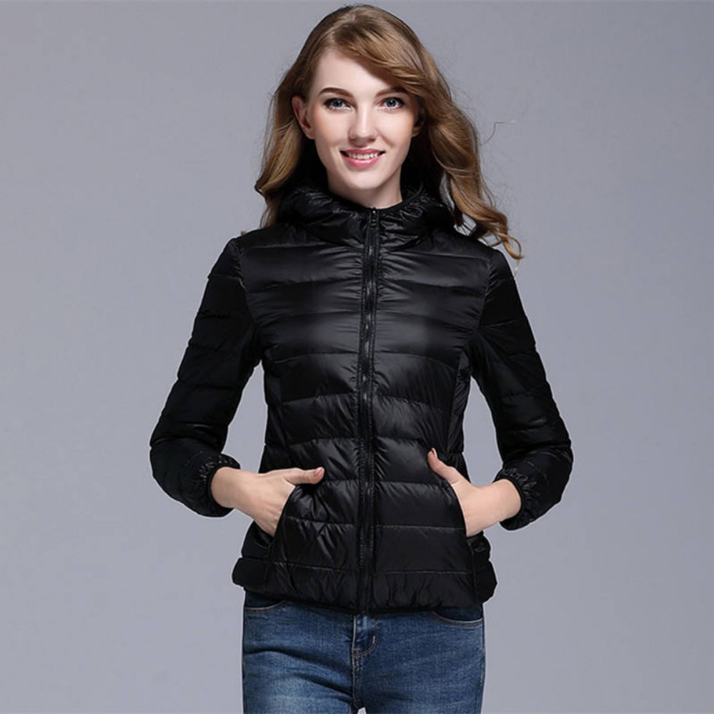 Custom Hooded Women's Duck Down Jacket Cropped Packable Foldable Impact Portable Compact Lightweight Puffer Jacket