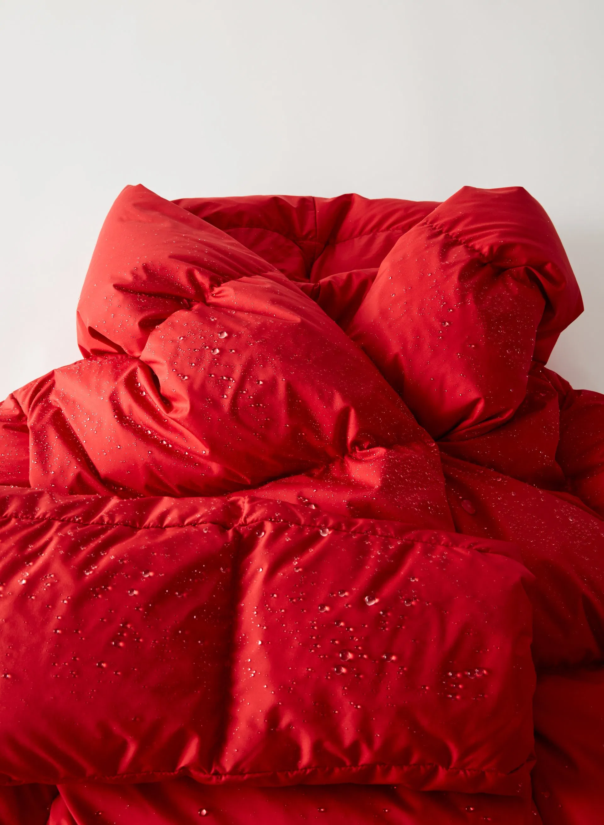 Women's Customized Down Fill Hoodies Windproof Waterproof Winter Long Puffer Coat