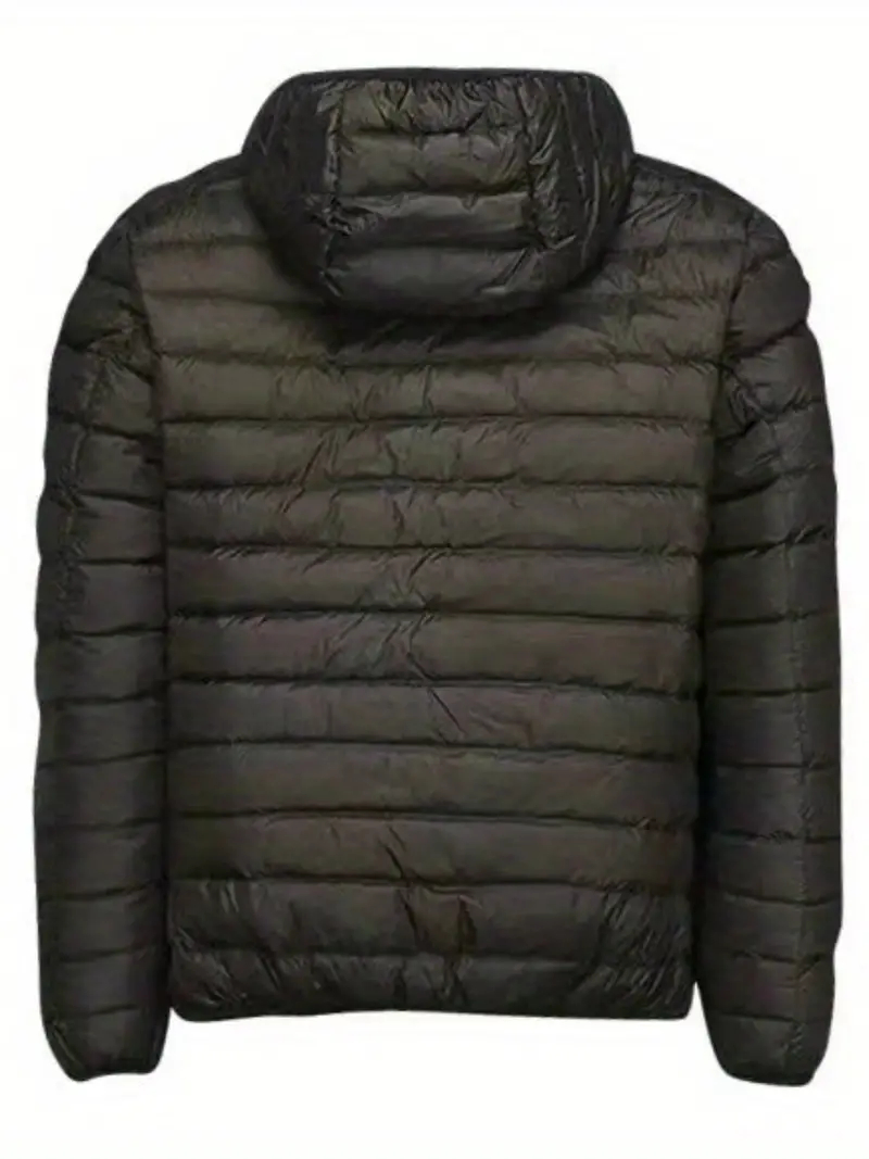 Men's Lightweight Short Slim Fit Hooded Down Jacket Warm and Comfortable Winter Windproof Down Coat