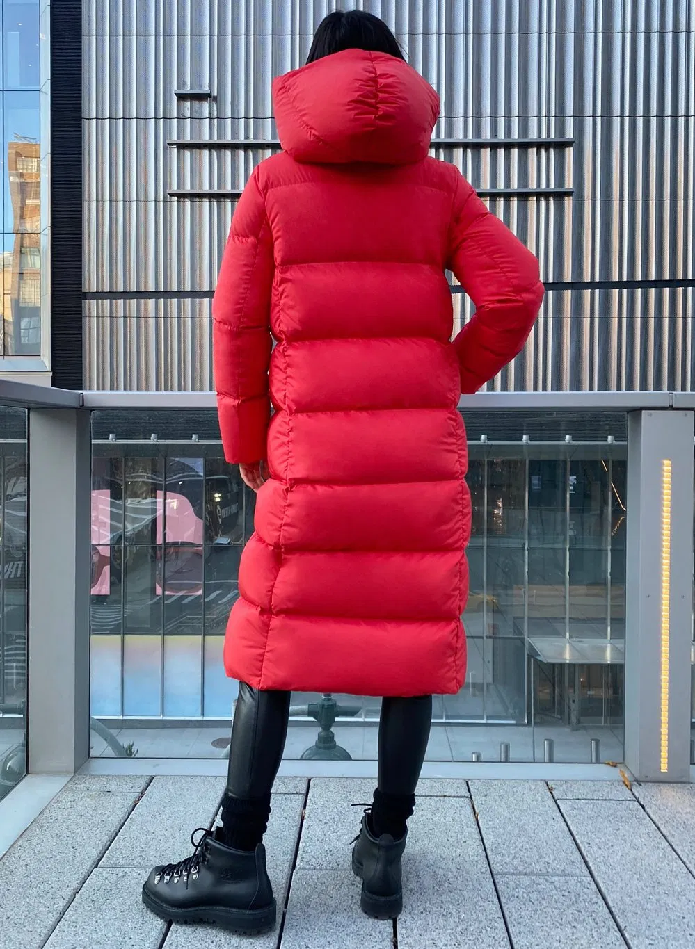 Women's Customized Down Fill Hoodies Windproof Waterproof Winter Long Puffer Coat