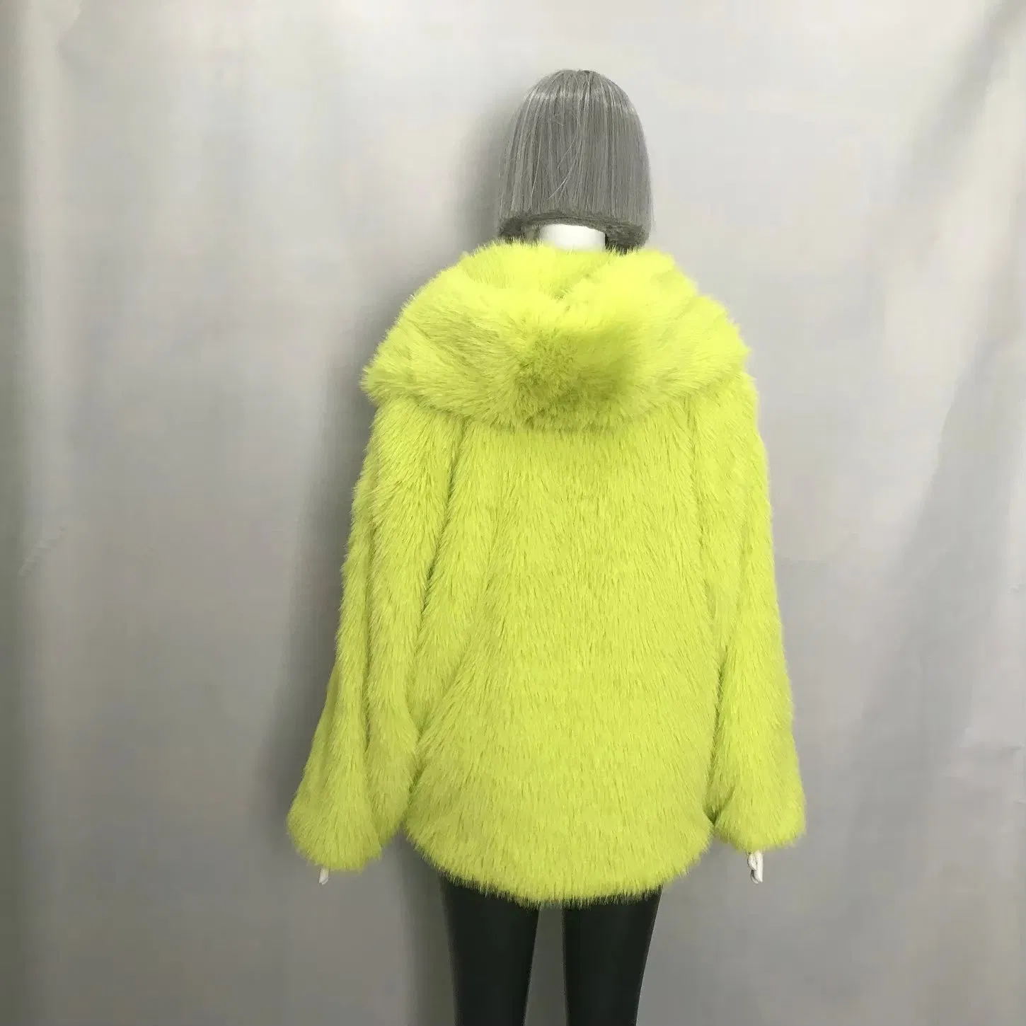 Custom Autumn and Winter Turn-Down Big Collar Faux Fur Overcoat European Style Fluffy Warm Fur Coat for Women Cozy Fur Jacket