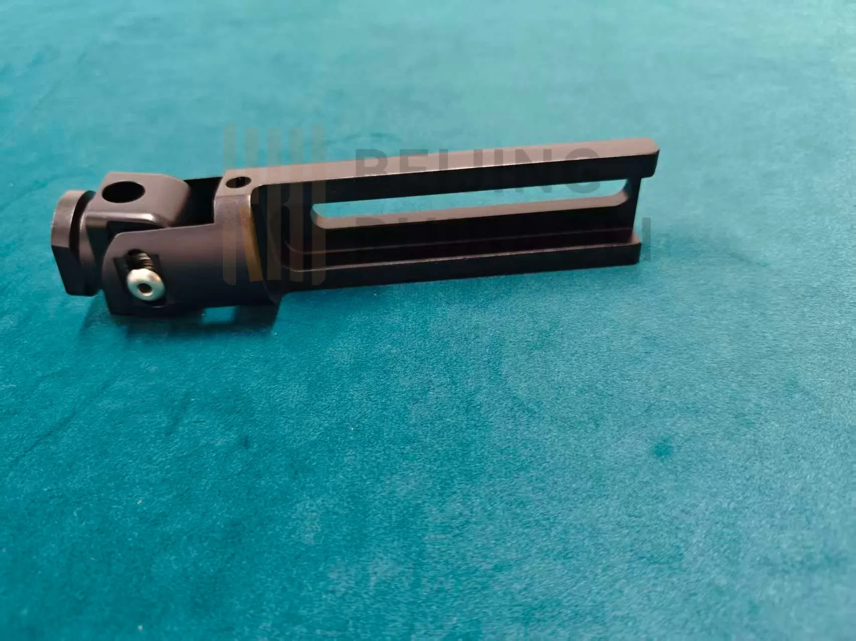 Limb Micro-Mobility Adjustable Fixator Component-Unilateral External Fixators Component