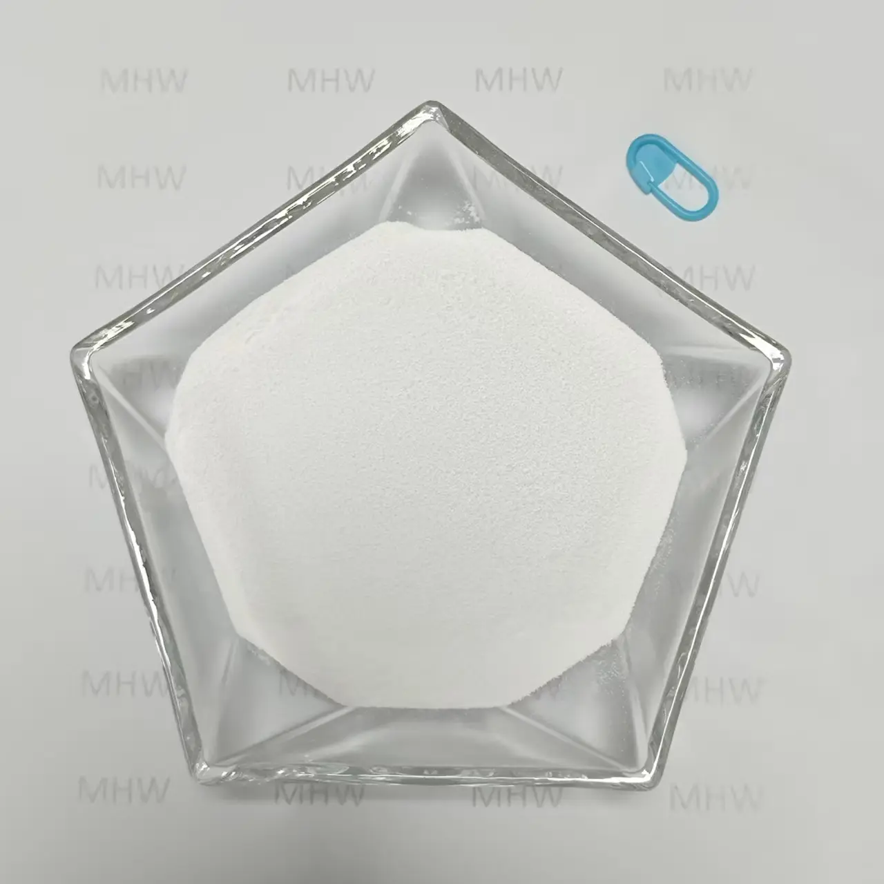 China Competitive Price Injection Grade Sodium Hyaluronate Powder Manufacturer, Supplier