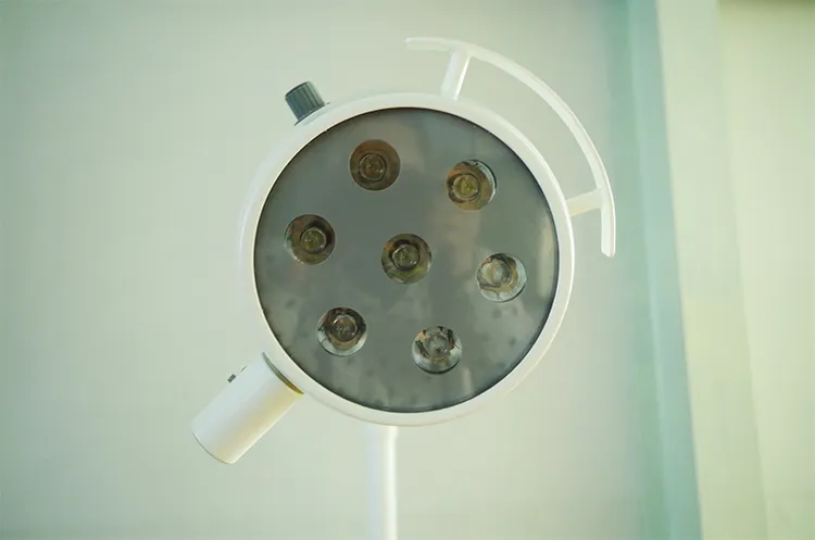 Shadowless Lamp View