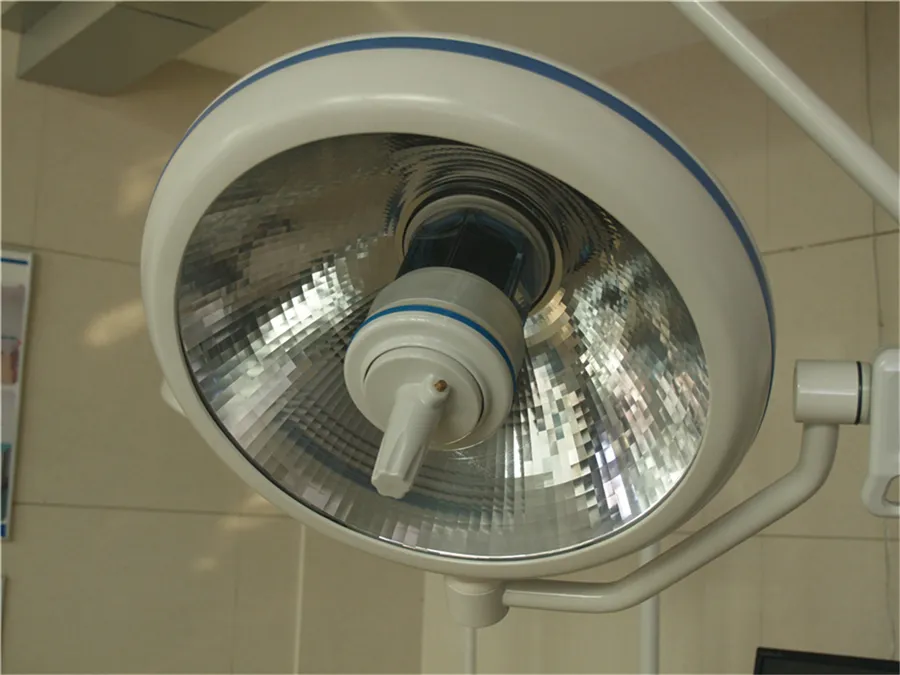 Operating Lamp Detail