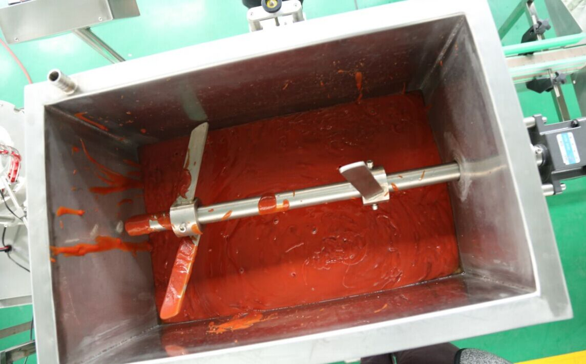 Automatic PLC Servo Liquid Sauce Filling Capping Machine for Chili Sauce, Sesame Sauce, Peanut Butter, Tomato Sauce, Honey, Glass Bottle, Pet, Tin Plate