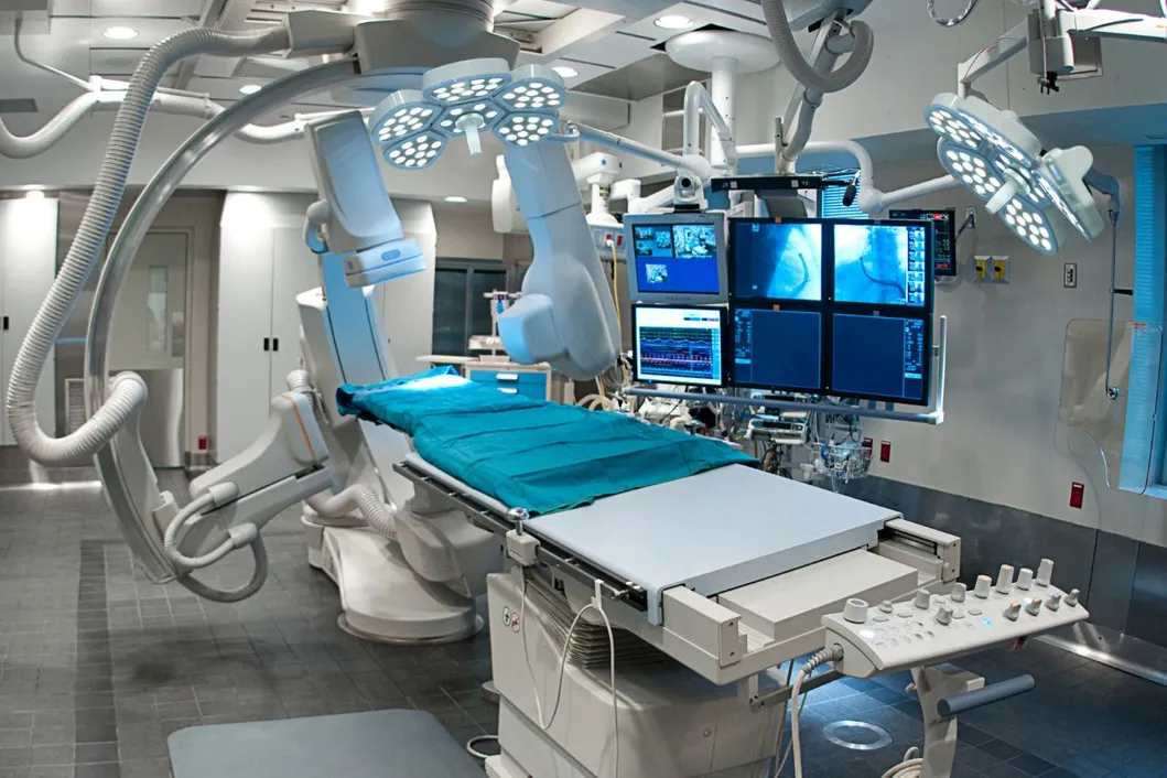 Surgical LED Operating Lamp