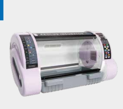 Senwell Medical Low Prices Hot Selling Auto Adjustable Baby Animal Incubator Pet Incubator