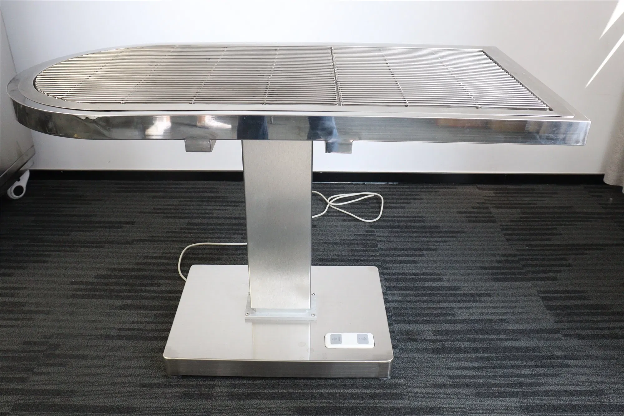 Stainless Steel Veterinary Electric Examination Table Operation Veterinary Surgical Table