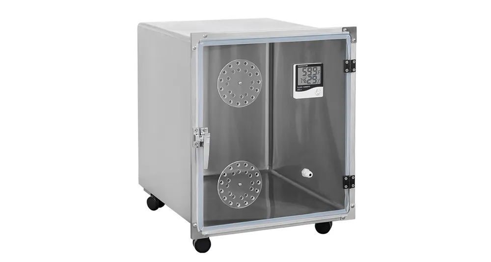 Hyperbaric oxygen cage