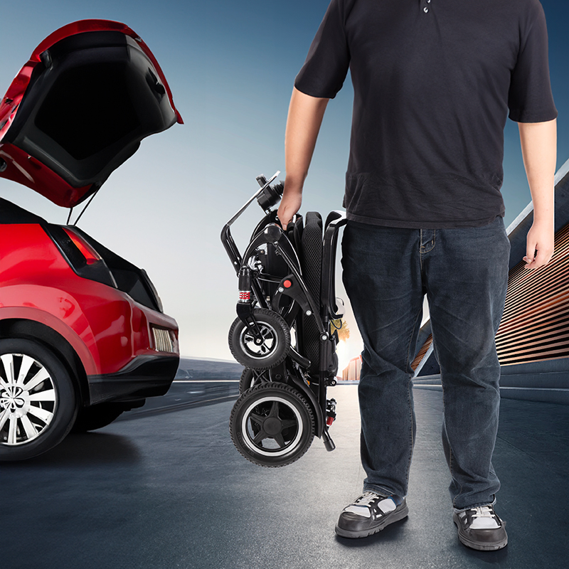 Lightweight Foldable Wheelchair with Custom Parts for Enhanced Outdoor Mobility