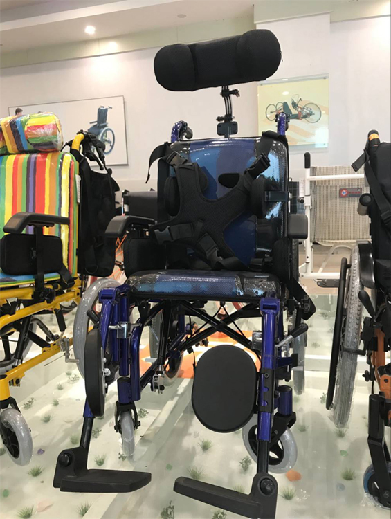 Reclining High Backrest Type Wheelchair for Cerebral Palsy Children (THR-CW958L)