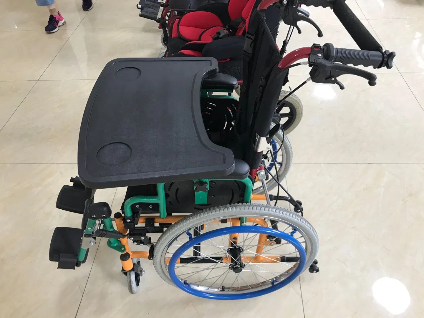 New Luxury Aluminum All Terrain off Road Foldable Portable Travel Remote Control Disabled Electric Wheel Chair for Adults Manual Medical Wheelchair