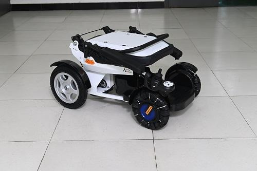 Automatic Travel Lightweight Electric Wheelchair for Outdoor with Cheap Price