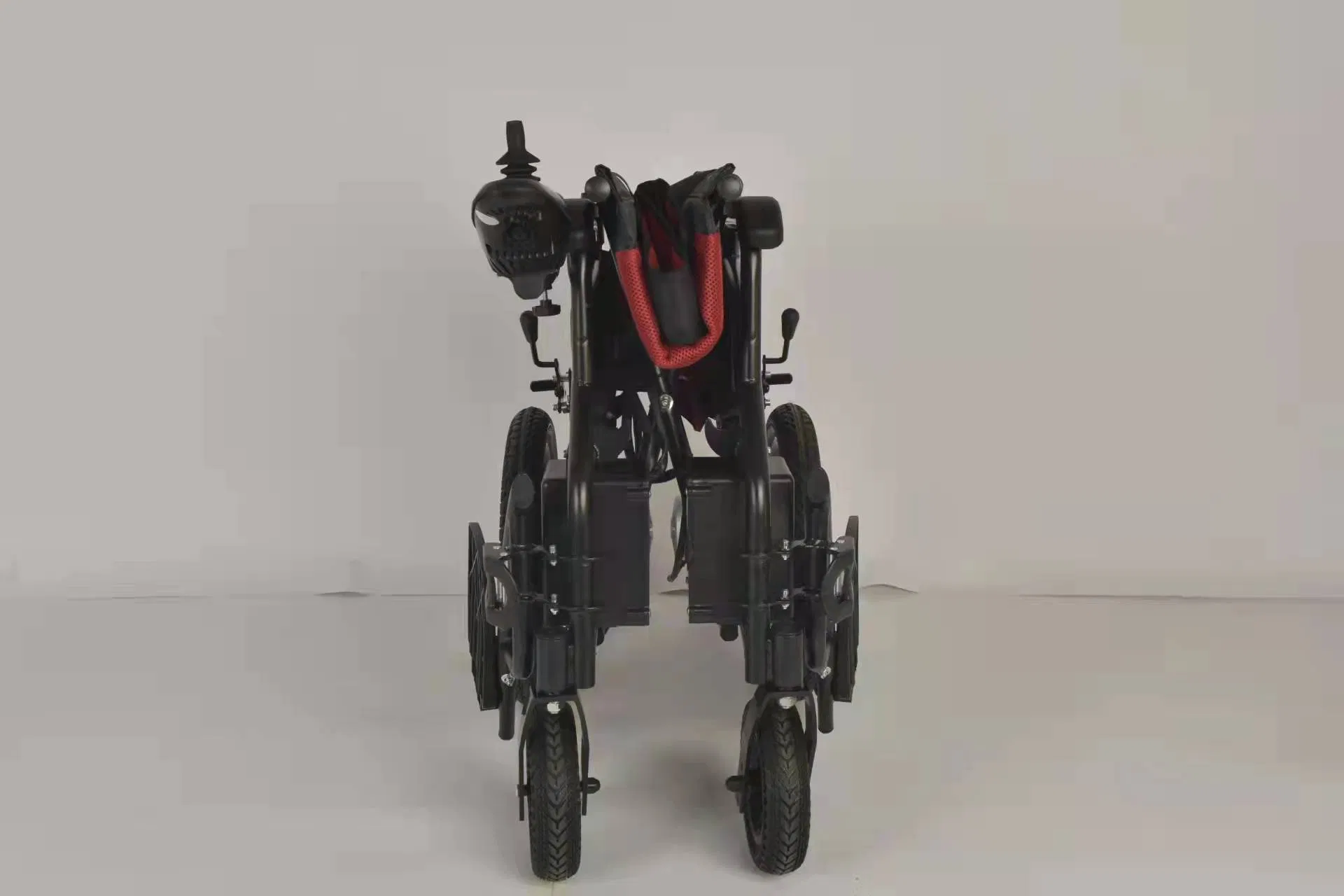 Folding Electric Wheelchair for The Elderly People Disabled Wheelchair with CE