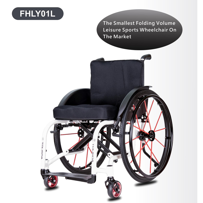 Patient Transfer Chair Lift Manual Wheelchair with Toilet Commode for Elderly Disabled Wheelchair Steel