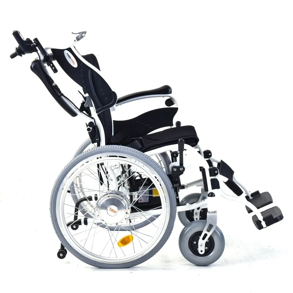 Dyw-459-46A13 High Quality Responsive Controller Electric Motorized Wheelchair for Hospital Transport