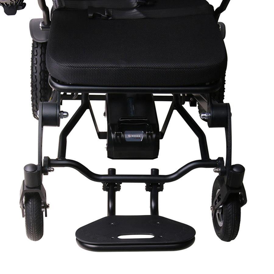 Foldable Lightweight Aluminum Frame 24V 250W Motor Travel Electric Wheelchair