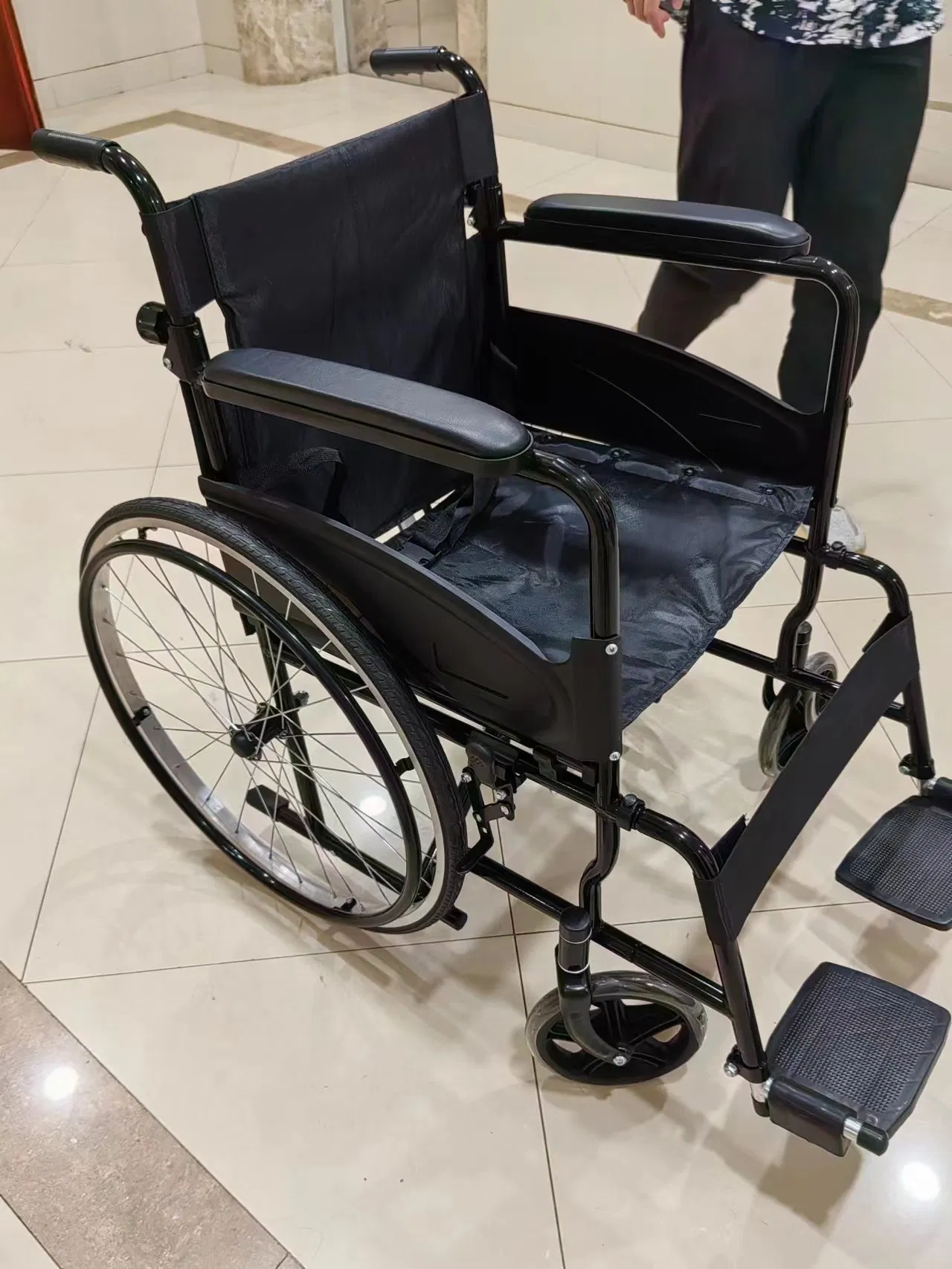 High Quality Foldable Manual Medical Fixed Wheelchair for The Disabled Elderly