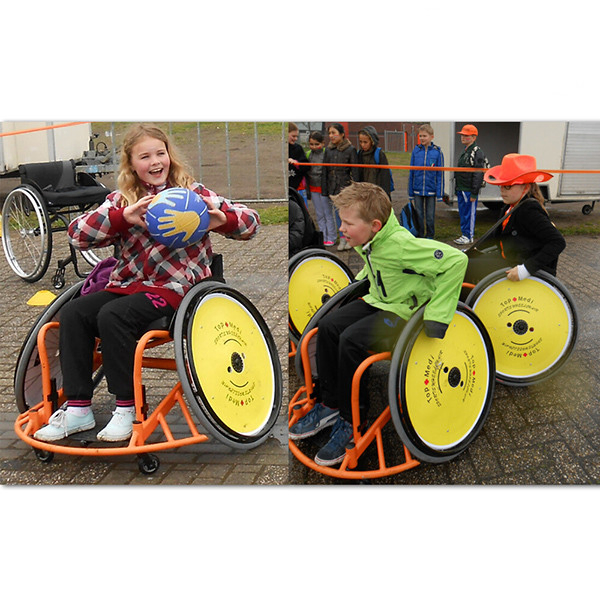 China Active Aluminium Leisure Fold Sports Manual Rear Wheel Ergonomic Mesh 2 Wheels Backrest Basketball Wheelchair Guard for Disabled Comfortable