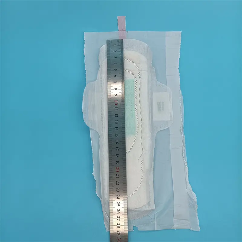 Custom CCSNMU1 Functional Chip Sanitary Napkins Pad PE Backfilm Hot Air Nonwoven Top Sheet Manufacturer, Manufacturers