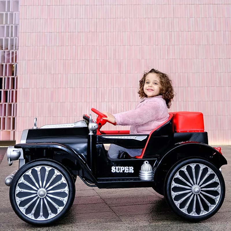 New Cool Children Electric Four-Wheel Car with Remote Control Toy Car/Drive Swing Baby Buggy Fashion Kids Ride on Car