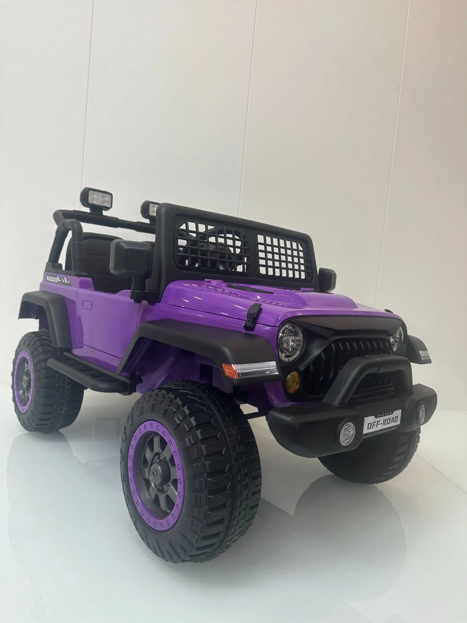 2025 Newest Kids Electric Car 12V/24V Rechargeable off-Road Cars Kids Electric SUV Cars Ride on Electric Kids Car