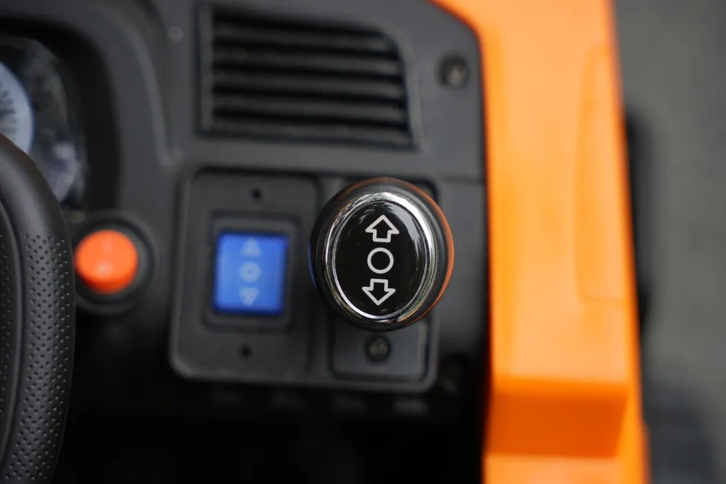 Ride on Dump Truck View 7