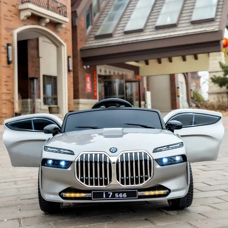 Ride-on Car with Remote