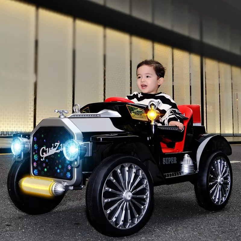 New Cool Children Electric Four-Wheel Car with Remote Control Toy Car/Drive Swing Baby Buggy Fashion Kids Ride on Car
