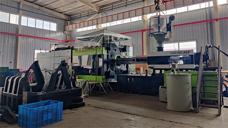 Whoo Toys injection molding production process