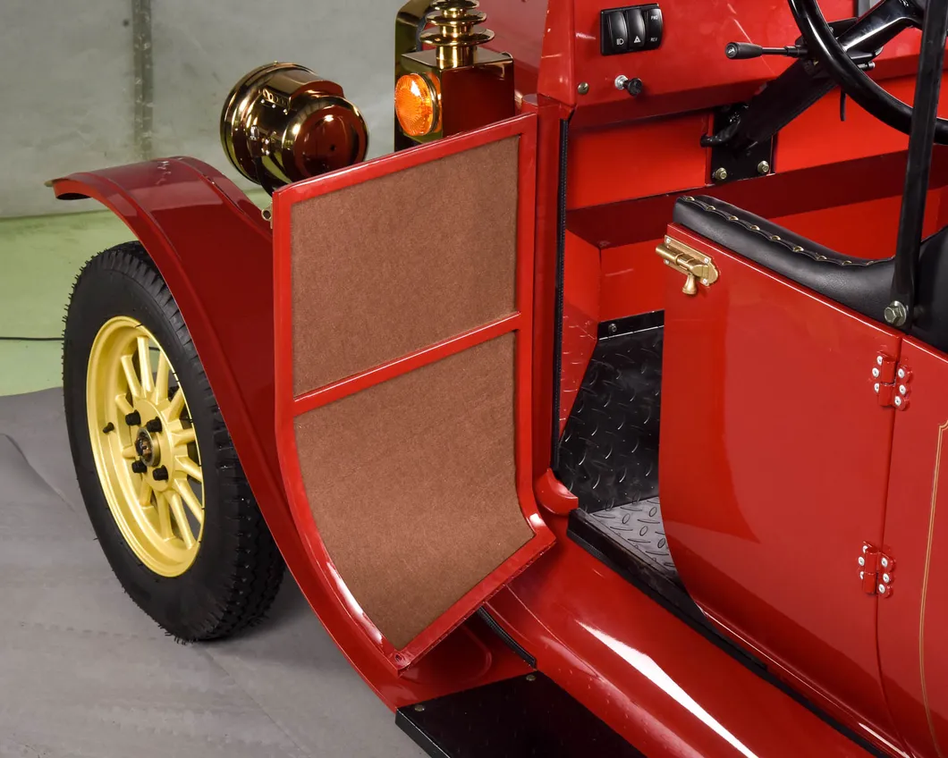 Sightseeing Golf Car 2