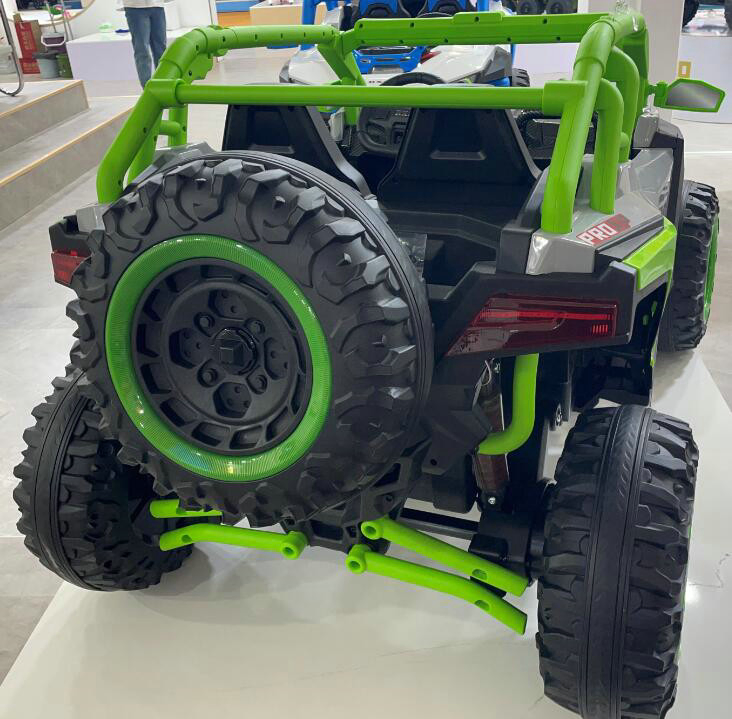 24V 4X4 Two Seater Battery Operated Parental Remote UTV Ride on Toy Kids Electric Car