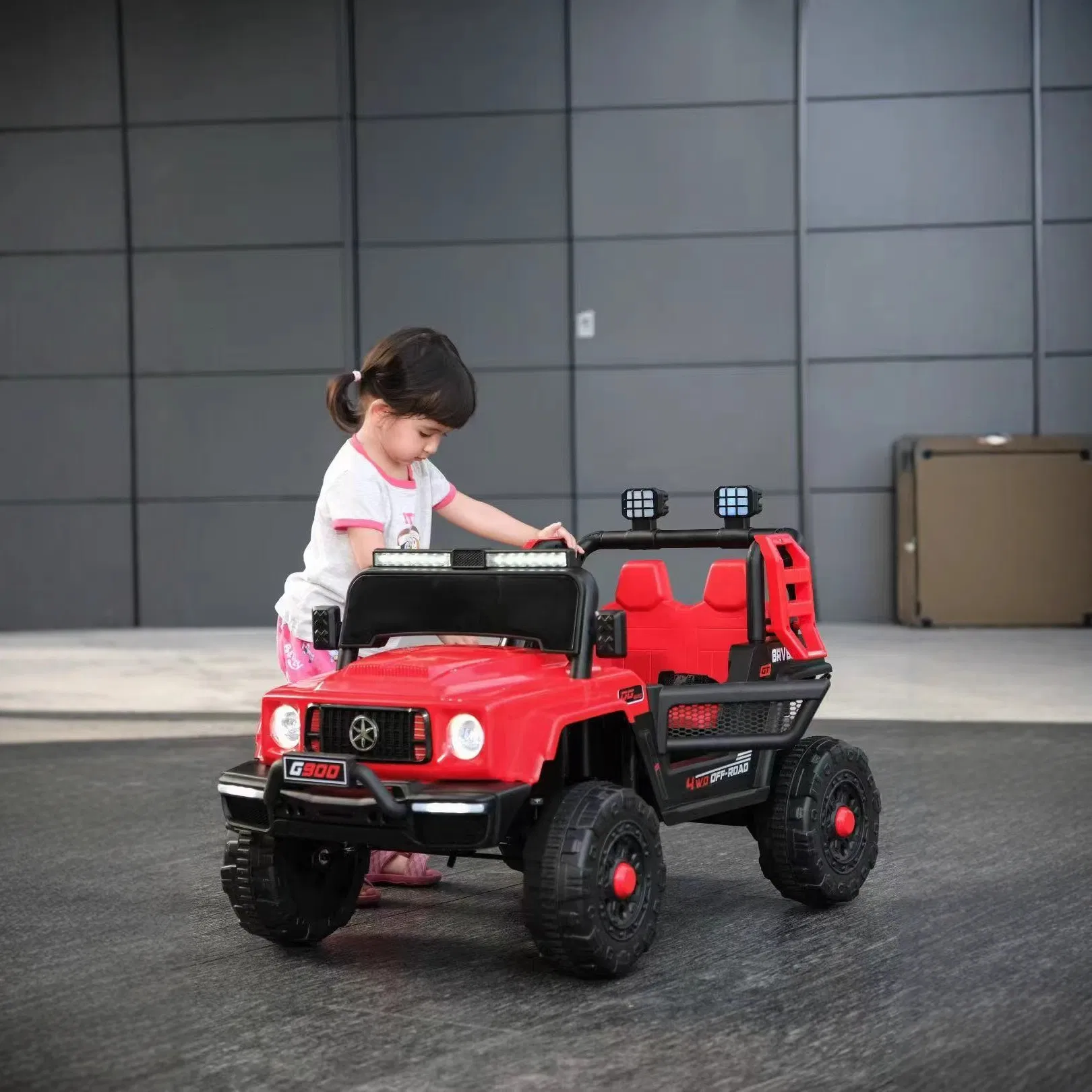 All-Terrain Electric Car for Children with Parental Control