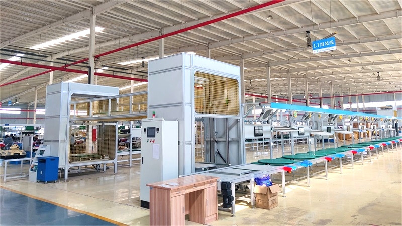 Whoo Toys main assembling production line overview