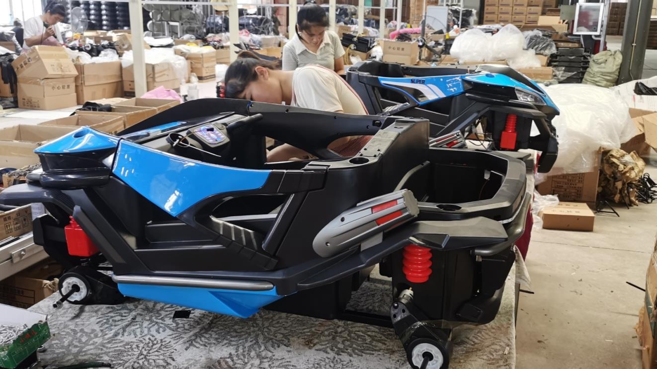 Whoo Toys children's ride-on toy assembly station