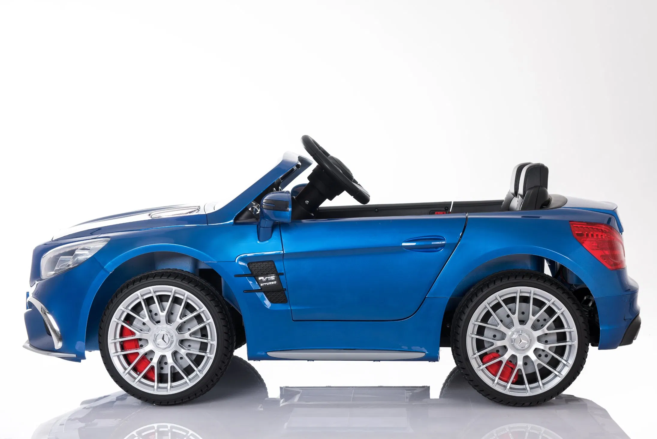 Battery Operated Ride on Toy Car for Kids with R/C for Sale