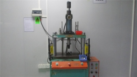 Automatic Gear Riveting Machine for motor gear assembly