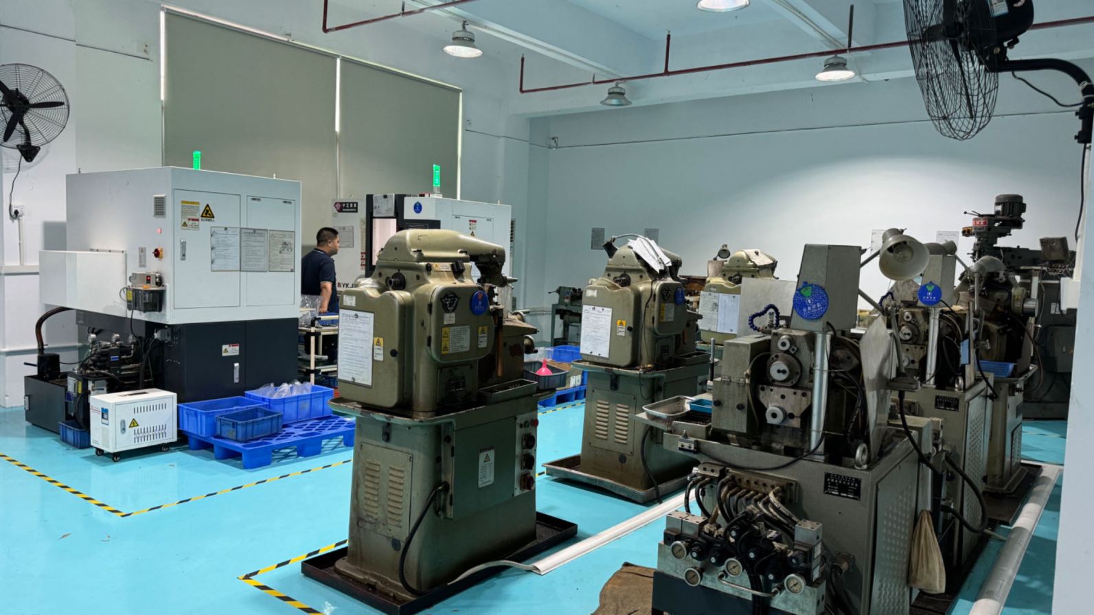High Precision Horizontal Gear Hobbing Machine at WICCA Motor factory
