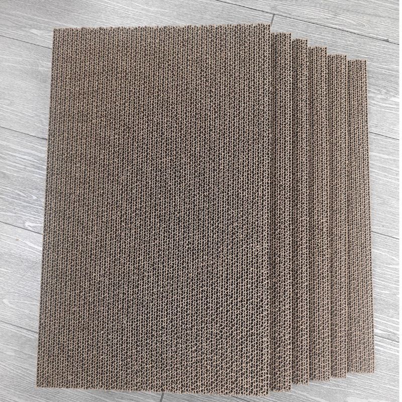 Premium Modern Corrugated Cat Scratcher Board High Density Wear Resistant Eco Friendly Indoor Use Pet Furniture