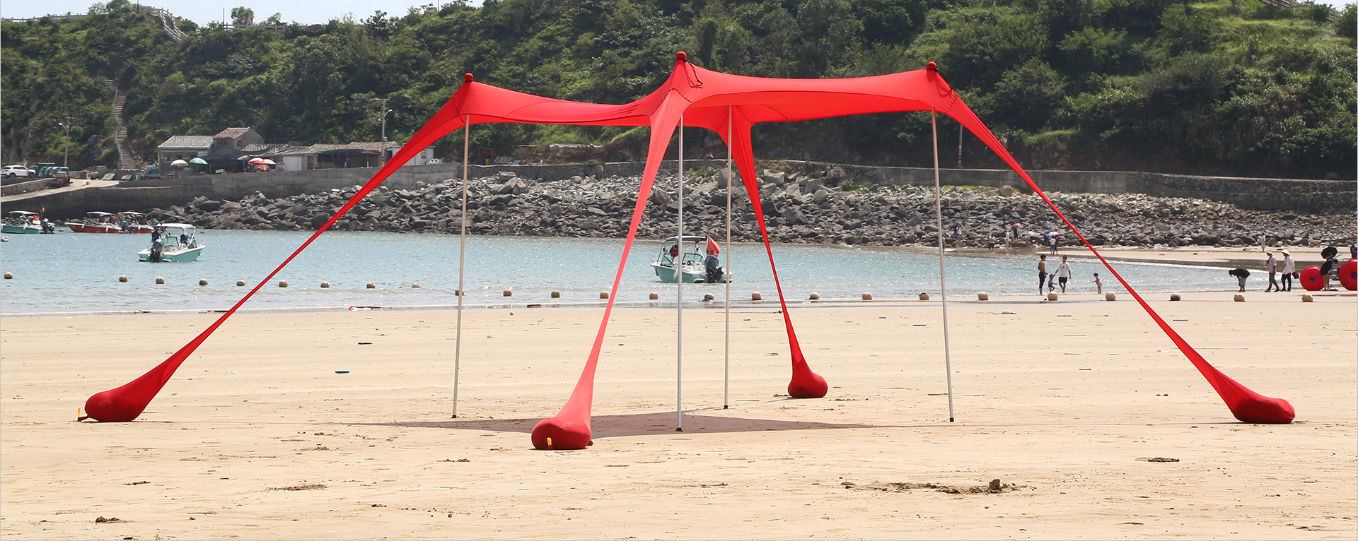 High Quality Waterproof Four-season Portable Ultralight Tarp Rain Tent Beach Sun Shelter Camping With Tent Pole
