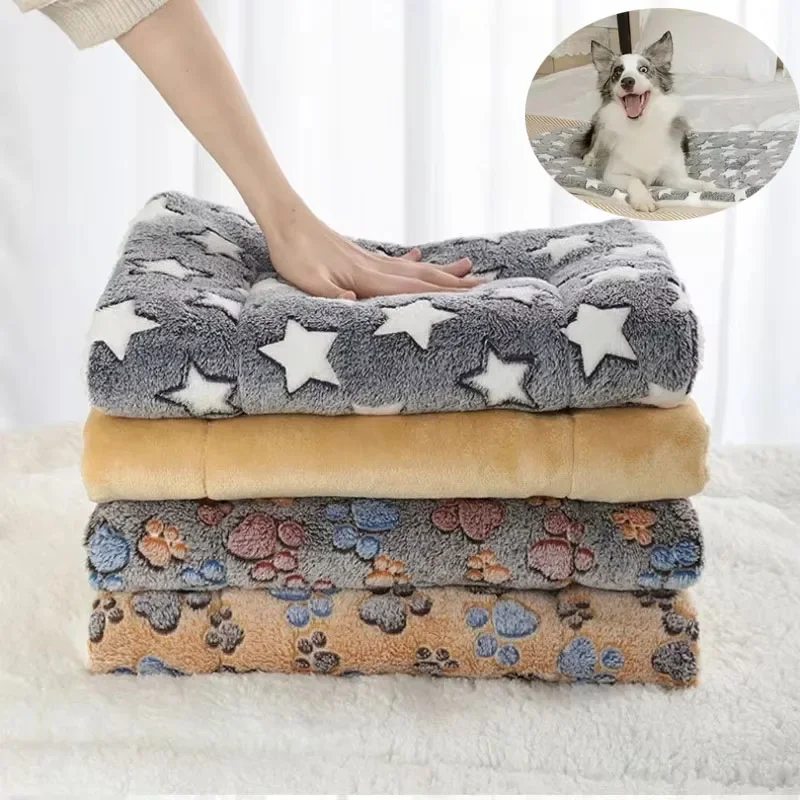 Flannel Double-sided Pet Mats Short Plush Pet Sleeping Bed for Small Dogs OEM ODM Cute Pet Pad Mat