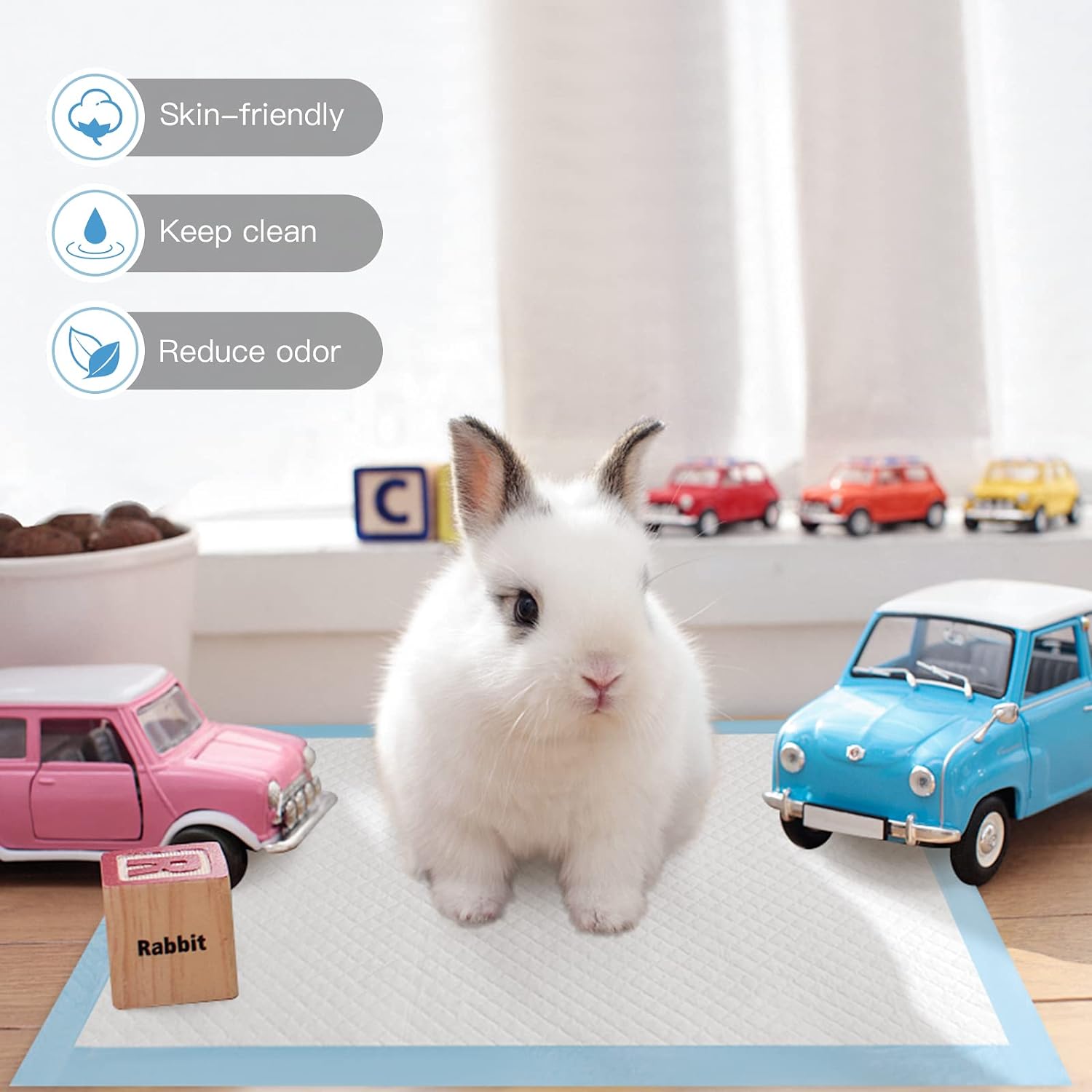 Pet Training Pads Display