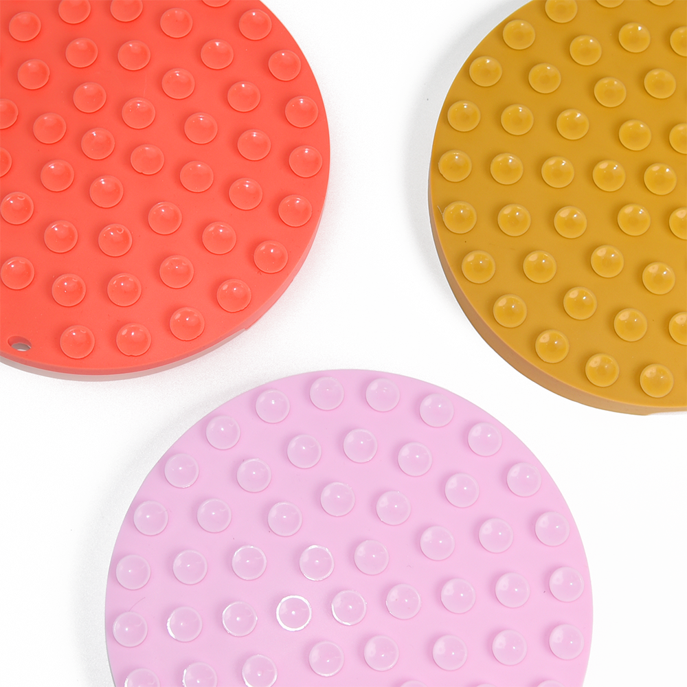 Silicone Cat Dog Licking Mat With Suction Cups Pet Feeding Lick Mat For Dogs Non Toxic Bpa Free Eco Friendly Slow Feeder Mats