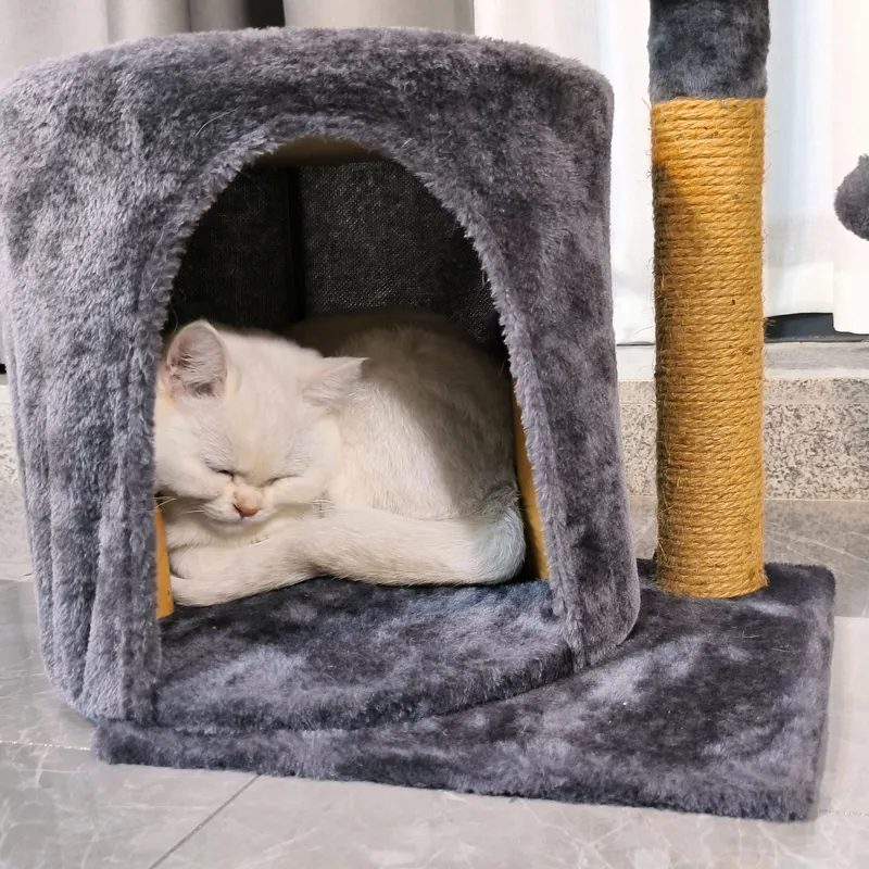High Quality Custom Cat Climbing Frame Cat Tree with Cat Scratching Post