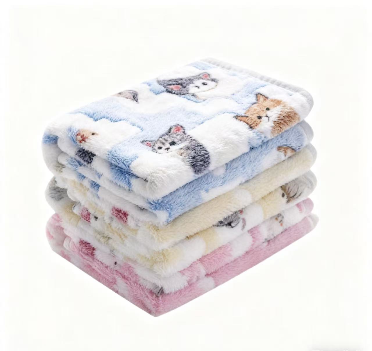 Luxury New Design Coral Fleece Puppy Pet Blanket Washable Fluffy Indoor Outdoor Bed Blanket with Print Style for Dogs